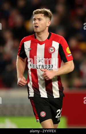 Nathan Collins de Brentford en action lors du premier League match au Gtech Community Stadium de Londres. Date de la photo : samedi 21 décembre 2024. Banque D'Images