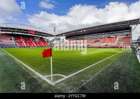 Utrecht, pays-Bas. 22 décembre 2024. UTRECHT, 22-12-2024, Stadion Galgenwaard, stade du FC Utrecht, Néerlandais Eredivisie saison de football 2024/2025. Utrecht - Fortuna Sittard. Aperçu du stade avant le match Utrecht - Fortuna Sittard . Crédit : Pro Shots/Alamy Live News Banque D'Images