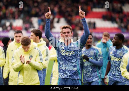 Roterdam, pays-Bas. 22 décembre 2024. ROTTERDAM, 21-12-2024, Stadium Het Kasteel, saison 2024/2025, Dutch Eredivisie Football entre Sparta Rotterdam et Ajax, Ajax joueur Daniele Rugani crédit : Pro Shots/Alamy Live News Banque D'Images