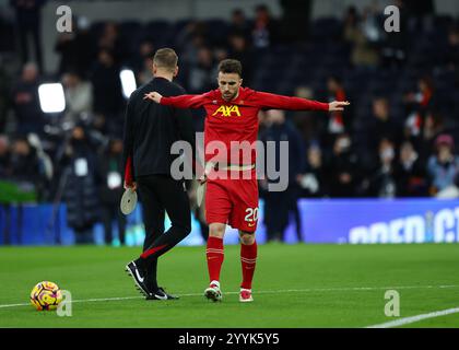 22 décembre 2024 ; Tottenham Hotspur Stadium, Londres, Angleterre ; premier League Football, Tottenham Hotspur contre Liverpool ; Diogo Jota de Liverpool s'échauffe Banque D'Images