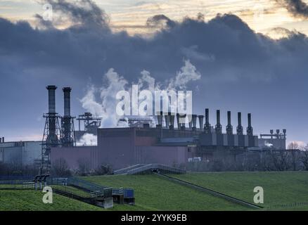 ThyssenKrupp aciérie Beeckerwerth, sur le Rhin, où l'aciérie Oxygen 2, laminoir à froid, l'usine de revêtement à chaud, Duisburg Rhin Nord Banque D'Images