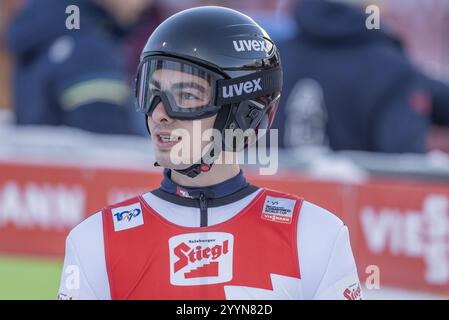 Ramsau. Am. Dachstein, Autriche. 22 décembre 2024. RAMSAU. AM. DACHSTEIN, AUTRICHE - 21 DÉCEMBRE : Manuel Einkemmer d'Autriche lors de la Coupe du monde FIS combiné nordique Ramsau hommes - individuel Gundersen HS96/10km Ramsau am Dachstein le 21 décembre 2024 à Ramsau. am. Dachstein, .241221 SEPA 12 107 - 20241222 PD7957 crédit : APA-PictureDesk/Alamy Live News Banque D'Images