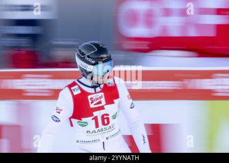 Ramsau. Am. Dachstein, Autriche. 22 décembre 2024. RAMSAU. AM. DACHSTEIN, AUTRICHE - 21 DÉCEMBRE : Fabio Obermeyr d'Autriche lors de la Coupe du monde FIS combiné nordique Ramsau hommes - individuel Gundersen HS96/10km Ramsau am Dachstein le 21 décembre 2024 à Ramsau. am. Dachstein, .241221 SEPA 12 091 - 20241222 PD8094 crédit : APA-PictureDesk/Alamy Live News Banque D'Images