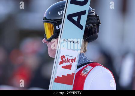 Ramsau. Am. Dachstein, Autriche. 22 décembre 2024. RAMSAU. AM. DACHSTEIN, AUTRICHE - 21 DÉCEMBRE : Paul Walcher d'Autriche lors de la Coupe du monde FIS combiné nordique Ramsau hommes - individuel Gundersen HS96/10km Ramsau am Dachstein le 21 décembre 2024 à Ramsau. am. Dachstein, .241221 SEPA 12 144 - 20241222 PD10122 crédit : APA-PictureDesk/Alamy Live News Banque D'Images