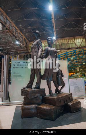 Monument national Windrush à Waterloo Station à Londres Banque D'Images