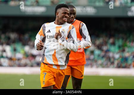 Vinicius Jr (Real Madrid) avant le match de LaLiga entre le Real Betis et le Real Madrid, à Benito Villamarin le 1er mars 2025 à Séville, Espagne Banque D'Images