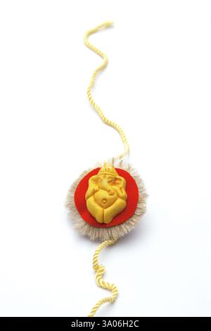 Rakhi avec symbole religieux du seigneur Ganesha, festival de Raksha Bandhan, Inde, Asie Banque D'Images