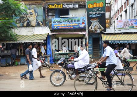 Scène de rue à Thanjavur, Tamil Nadu, Inde, Asie Banque D'Images