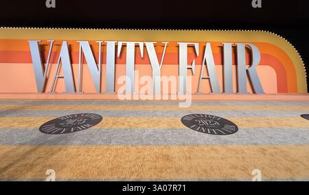 Beverly Hills, États-Unis. 02 mars 2025. Ambiance arrivée à la Vanity Fair Oscar Party tenue au Wallis Annenberg Center for the Performing Arts le 2 mars 2025 à Beverly Hills, CA. © OConnor-Arroyo/AFF-USA.com crédit : AFF/Alamy Live News Banque D'Images