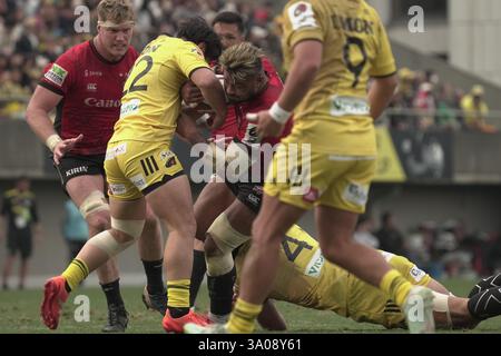 Amanaki Lelei Mafi des Eagles lors du match de Japan Rugby League One 2024-25 opposant Tokyo Suntory Sungoliath et Yokohama Canon Eagles au Prince Chichibu Memorial Stadium à Tokyo, Japon, le 2 mars 2025. (Photo de FAR EAST PRESS/AFLO) Banque D'Images