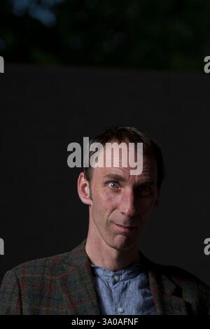 Le célèbre écrivain britannique Will Self, photographié au Festival international du livre d'Édimbourg où il a parlé de son dernier travail. L'événement de trois semaines est le plus grand festival littéraire du monde et se tient pendant le Festival annuel d'Édimbourg. L'événement de 2012 a comporté des exposés et des présentations de plus de 500 auteurs du monde entier. Banque D'Images