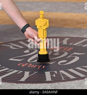 Beverly Hills, États-Unis. 02 mars 2025. Ambiance arrivée à la Vanity Fair Oscar Party tenue au Wallis Annenberg Center for the Performing Arts le 2 mars 2025 à Beverly Hills, CA. © OConnor-Arroyo/AFF-USA.com crédit : AFF/Alamy Live News Banque D'Images