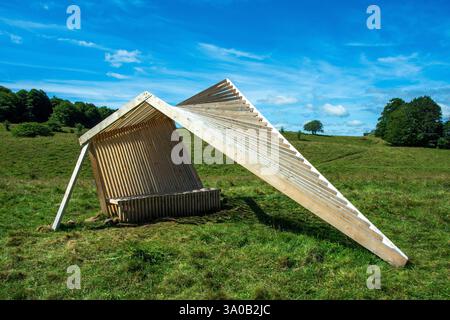 Horizons arts et natures dans Sancy 2024. 'Carapace' de Marie Toulotte , Puy de Dôme, Auvergne Rhône, France Banque D'Images