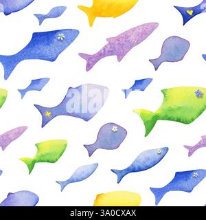 Motif d'aquarelle marine marine ludique dessiné sans couture à la main avec des poissons colorés sur fond blanc. Parfait pour les modèles de conception, papier peint, emballage Banque D'Images