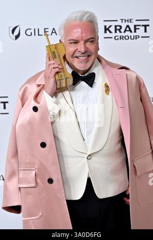 CA. 02 mars 2025. Henry R. Nunoz III à l'after-party de la 33e Elton John AIDS Foundation Academy Awards Viewing Party - part 3, West Hollywood Park, Los Angeles, CA, mars 02, 2025. crédit : Priscilla Grant/Everett Collection/Alamy Live News Banque D'Images
