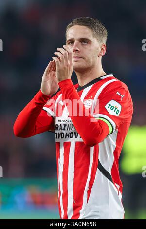 Eindhoven, Brabant du Nord, pays-Bas. 4 mars 2025. JOEY VEERMAN (PSV Eindhoven, #23) semble déçu, lors du PSV Eindhoven vs Arsenal FC au Philipps Stadium. Crédit : Gabriel Boia/ZUMA Press Wire/ZUMA Wire/Alamy Live News Banque D'Images