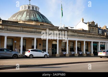 The Ivy, Montpellier Walk, Cheltenham, Gloucestershire, Angleterre. - 4 mars 2025 photo par Andrew Higgins/©Thousand Word Media Ltd 2025 Banque D'Images