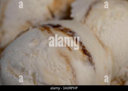 crème glacée au sirop d'érable naturel, délicieuse crème glacée froide au sirop de sucre sucré de jus d'érable Banque D'Images