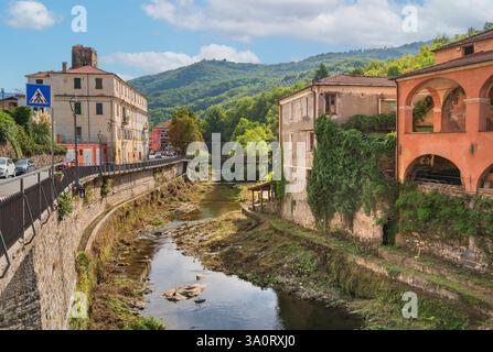 Impression de Borgomaro, une commune de la province d'Imperia dans la région italienne Ligurie Banque D'Images