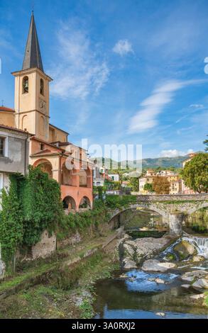 Impression de Borgomaro, une commune de la province d'Imperia dans la région italienne Ligurie Banque D'Images