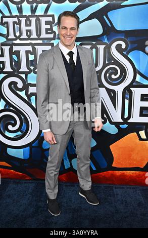 Los Angeles, États-Unis. 03 mars 2024. Ethan McDowell arrivant à la première de la série originale de HBO "The Righteous Gemstones" Los Angeles au Paramount Theatre le 5 mars 2025 à Los Angeles, CA. © Starbuck/AFF-USA.com Credit : AFF/Alamy Live News Banque D'Images