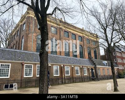 Amsterdam, pays-Bas. 20 février 2025. La synagogue portugaise dans le centre d'Amsterdam. Photo de haute qualité Banque D'Images