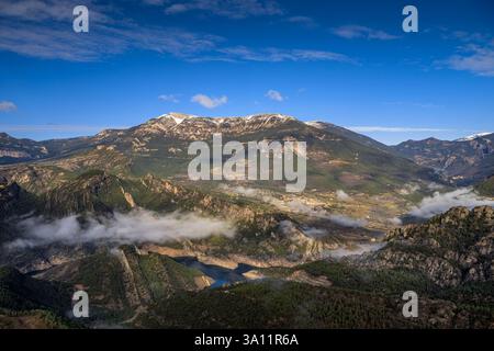 Vallée de la Vall de Lord et Port del Comte, vus du point de vue de Capolatell, dans la prison de Busa (Solsonès, Lleida, Catalogne, Espagne, Pyrénées) Banque D'Images