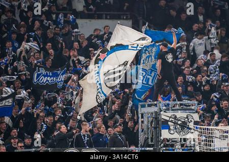 Copenhague, Danemark. 06 mars 2025. Les fans du FC Copenhagen devant le FC Copenhagen contre Chelsea FC UEFA Conference League Round of 16 1st leg match au Parken Stadium, Copenhague, Danemark le 6 mars 2025 crédit : Alex Young/Every second Media crédit : Every second Media/Alamy Live News Banque D'Images