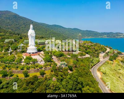 Vietnam, Centre, Da Nang, Linh Ung Pagoda (vue aérienne) Banque D'Images