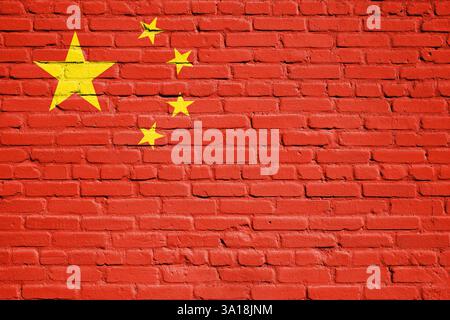 Drapeau de Chine peint sur le mur de briques Banque D'Images