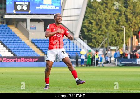 Richard Kone (24 Wycombe Wanderers) célèbre après avoir marqué le premier but des équipes 1-1 lors du match de Sky Bet League 1 entre Peterborough et Wycombe Wanderers à London Road, Peterborough le samedi 8 mars 2025. (Photo : Kevin Hodgson | mi News) crédit : MI News & Sport /Alamy Live News Banque D'Images