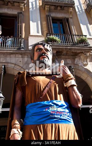 Fiesta de Santa Eulalia, fête typique du 12 février avec des géants et des figures à grosse tête, Barcelone, Ciutat Vella, Espagne Banque D'Images