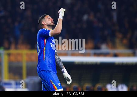Lecce, Italie. 08 mars 2025. Wladimiro Falcone de US Lecce lors de US Lecce vs AC Milan, match de football italien Serie A à Lecce, Italie, 08 mars 2025 crédit : Agence photo indépendante/Alamy Live News Banque D'Images