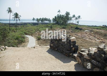 Vue latérale du fort de Sindhudurgh, Sindhudurg, Maharashtra, Inde, Asie Banque D'Images