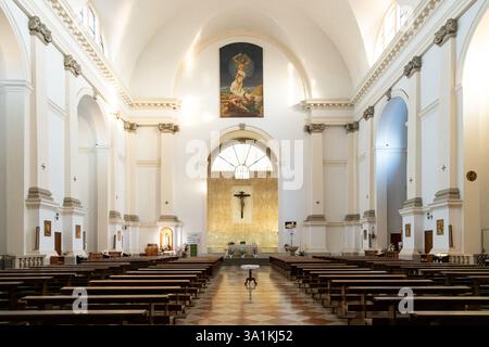 Sottomarina, Chioggia, Italie - 3 mars 2025 : intérieur de Chiesa di San Martino Vescovo Banque D'Images