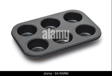 Videz le plateau en étain à muffins isolé sur blanc Banque D'Images
