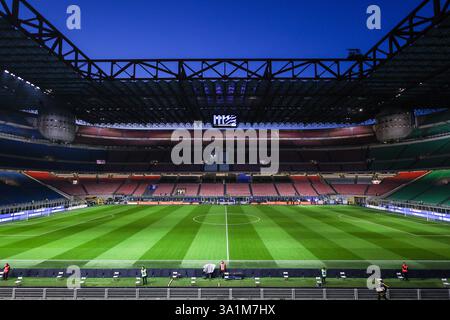 Milan, Italie. 08 mars 2025. Vue générale de l'intérieur du stade pendant le match de football de Serie A 2024/25 entre le FC Internazionale et l'AC Monza au stade San Siro crédit : SOPA images Limited/Alamy Live News Banque D'Images