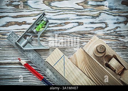 Planer panneau de construction niveau crayon essayer carré Banque D'Images
