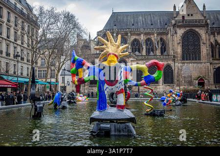 Der Strawinski-Brunnen Fontaine Ã Stravinsky oder Fontaine Stravinsky auf dem Igor-Strawinski-Platz beim Centre Georges Pompidou in Paris wurde vom Schweizer Bildhauer Jean Tinguely und seiner Ehefrau Niki de Saint Phalle, entworfen. Strawinski-Brunnen *** la fontaine Stravinsky, Fontaine Ã Stravinsky ou Fontaine Stravinsky, sur la place Igor Stravinsky au Centre Georges Pompidou à Paris, a été conçue par le sculpteur suisse Jean Tinguely et son épouse Niki de Saint Phalle fontaine Stravinsky Banque D'Images