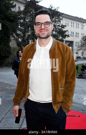 Tobias Licht BEI der Premiere des Theaterstücks Sherlock Holmes : Der Fall Moriarty in der Komödie am Kurfürstendamm im Ernst-Reuter-Saal. Berlin, 09.03.2025 *** Tobias Licht à la première de la pièce Sherlock Holmes The Moriarty case au Komödie am Kurfürstendamm dans le Ernst Reuter Saal Berlin, 09 03 2025 Foto:Xn.xKubelkax/xFuturexImagex holmes 5331 Banque D'Images
