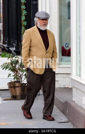 L'acteur Dustin Hoffman sur le tournage du nouveau film "The Meyerowitz Stories" le 23 mars 2016 à New York Banque D'Images