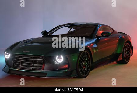 Aston Martin Valour - voiture manuelle rétro-inspirée en édition limitée Banque D'Images