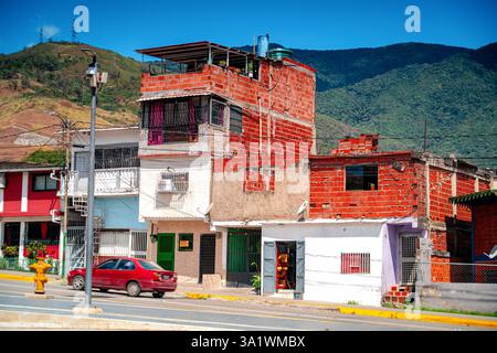 La vie dans les rues des villes pauvres d'Amérique latine. Bidonvilles, Favelas, Caracas, Venezuela. Banque D'Images