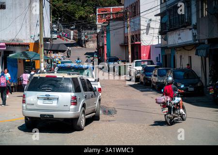 Barrios, bidonvilles de Caracas, Venezuela. La vie dans les rues des villes pauvres d'Amérique latine. Banque D'Images
