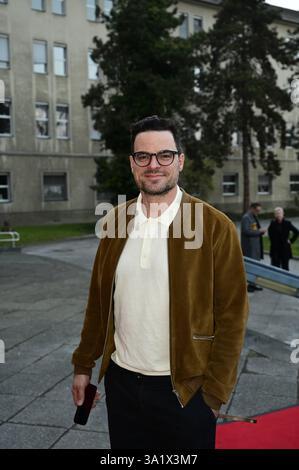 Tobias Licht BEI der Premiere zum Theaterstück Sherlock Holmes : Der Fall Moriarty in der Komödie am Kurfürstendamm im Ernst-Reuter-Saal. Berlin, 09.03.2025 Berlin Allemagne *** Tobias Licht à la première de la pièce Sherlock Holmes L'affaire Moriarty au Komödie am Kurfürstendamm dans l'Ernst Reuter Saal Berlin, 09 03 2025 Berlin Allemagne Copyright : xMatthiasxWehnertx Banque D'Images