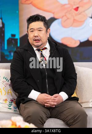 Miami, États-Unis d'Amérique. 10 mars 2025. DORAL, FL-10 MARS : Eric Bauza doubleur pour le film “le jour où la Terre a explosé : un film Looney Tunes” est vu lors de l’émission matinale “Despierta America” le 10 mars 2025 à Doral, en Floride. (Photo de Alberto E. Tamargo/Sipa USA) crédit : Sipa USA/Alamy Live News Banque D'Images