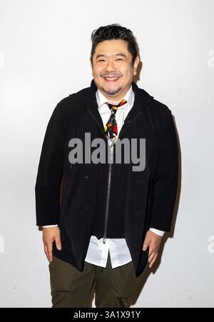 Miami, États-Unis d'Amérique. 10 mars 2025. DORAL, FL-10 MARS : Eric Bauza doubleur pour le film “le jour où la Terre a explosé : un film Looney Tunes” est vu lors de l’émission matinale “Despierta America” le 10 mars 2025 à Doral, en Floride. (Photo de Alberto E. Tamargo/Sipa USA) crédit : Sipa USA/Alamy Live News Banque D'Images