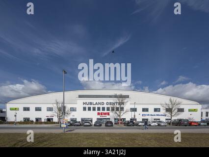 Centre commercial dans le nouveau quartier résidentiel de Hubland, construit sur le site de l'ancienne caserne américaine de Leighton, Wuerzburg, basse-Franconie, Bavière, Banque D'Images