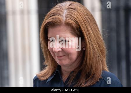 Londres, Royaume-Uni. 11 mars 2025. Sur la photo : Jenny Chapman, baronne Chapman de Darlington - Ministre d'État au développement du Royaume-Uni quitte une réunion du cabinet à Downing Street. Crédit : Justin Ng/Alamy Live News. Banque D'Images
