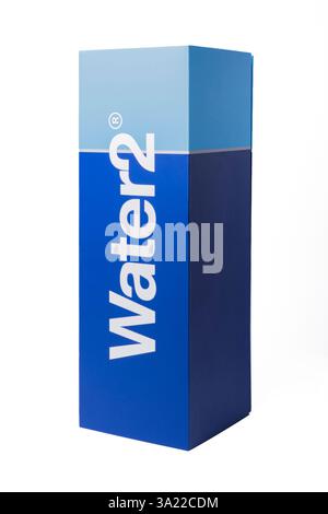 Studio Shoot de produits filtrants Water2 isolés sur un fond blanc Banque D'Images